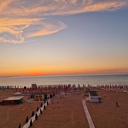 Hotel H Pe Plaja Belona Ефоріє-Норд Екстер'єр фото